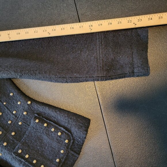 Clothes‎ by Revue 100% Wool Size S Black Studded Cardigan Sweater Jacket - Picture 8 of 8
